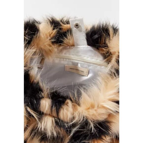 New Urban Outfitters Faux Fur Medium Tote Bag - Picture 4 of 10
